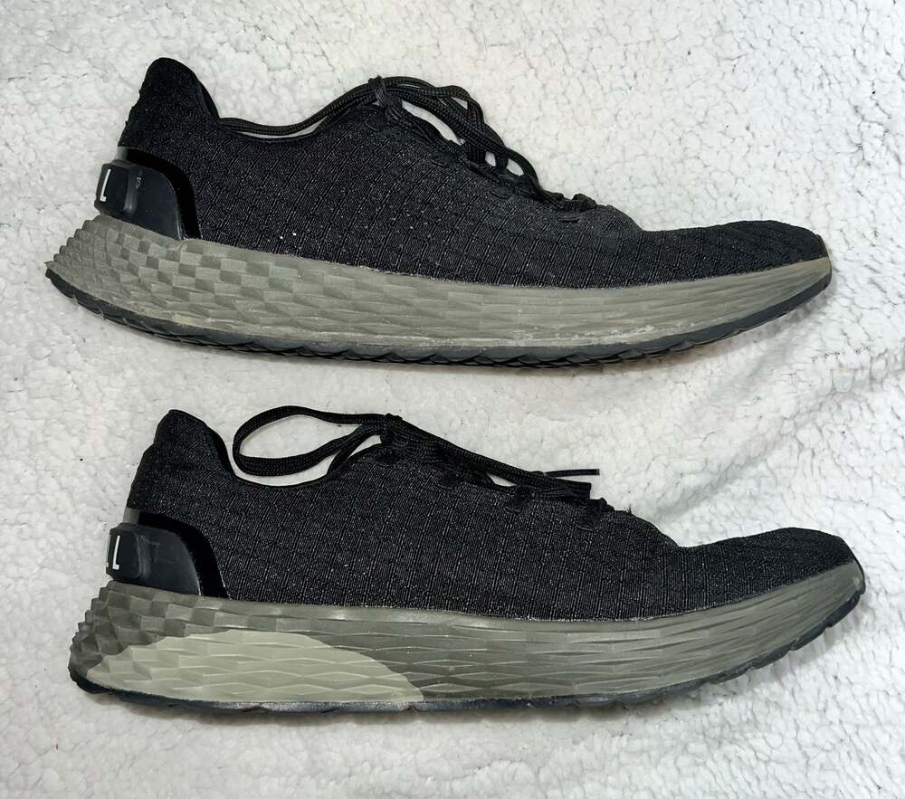 Nobull All Day Black Ivy Ripstop Runner - size M8/ W9.5 - D8